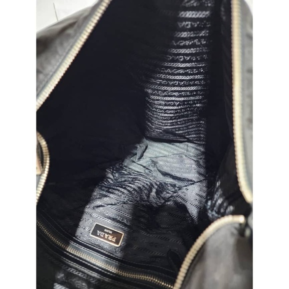 Authentic PRADA Tessuto Nylon Saffiano Sacca Shoulder Bag Black - Picture 7 of 16